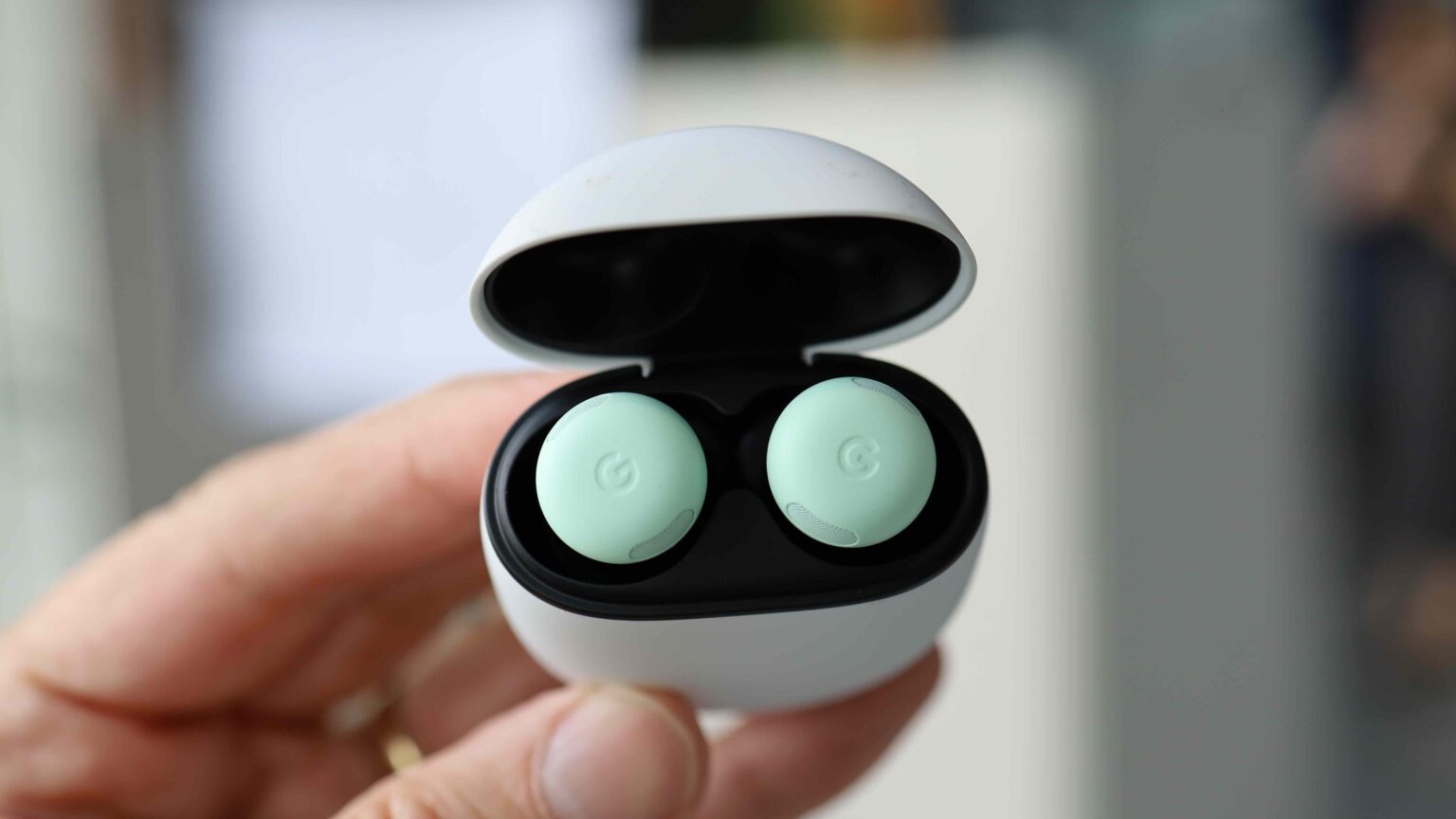 Google Pixel Buds Pro 2